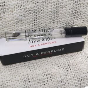 Juliette has a gun NOT A PERFUME Travel Spray, 5ml/0.17fl oz
